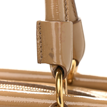 Saint Laurent Patent Medium Majorelle Beige 14 of 27