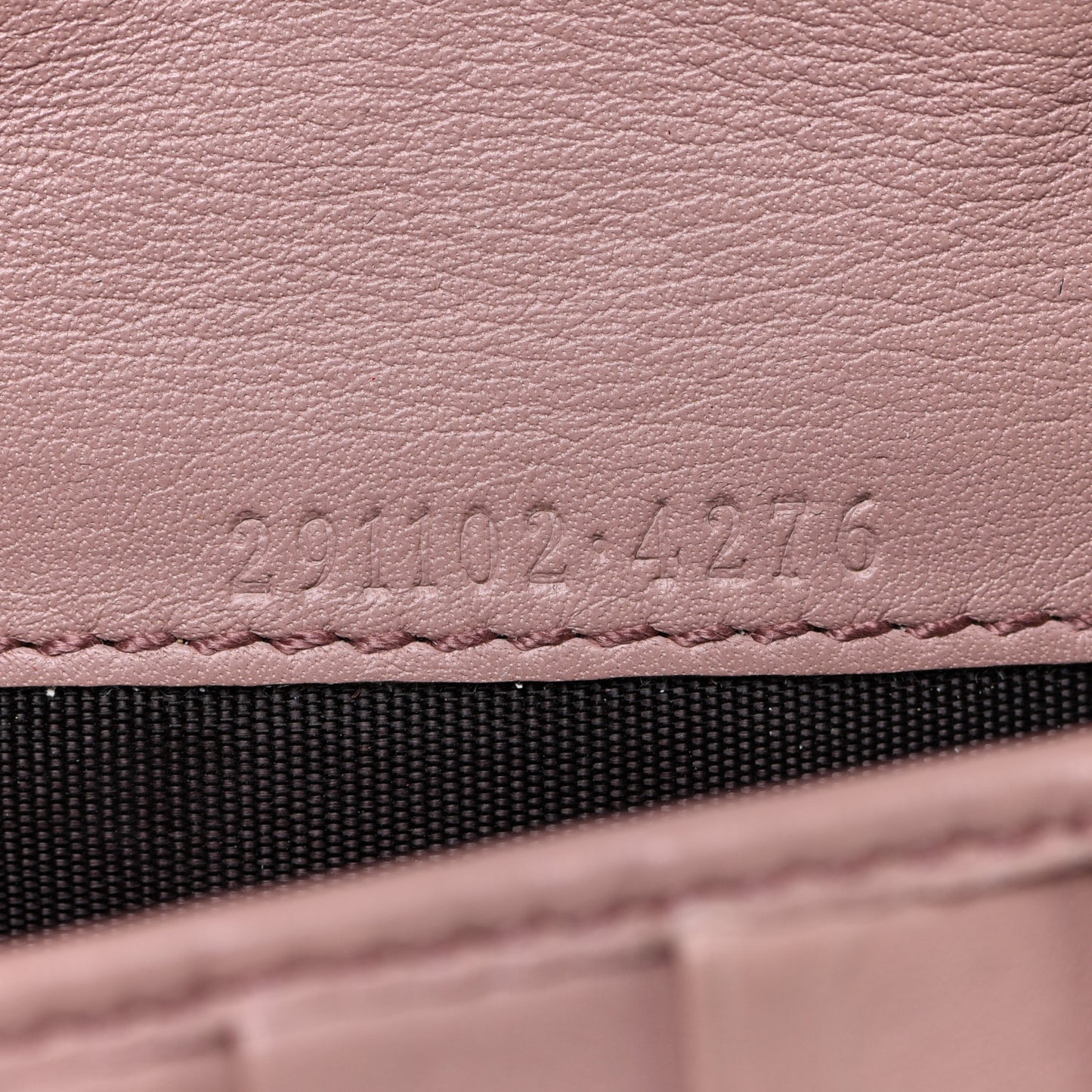 Patent Soho Zip Around Wallet Dark Cipria