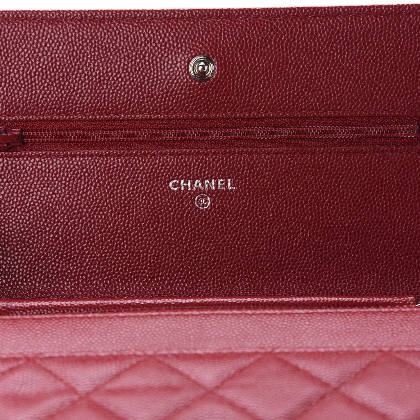 Caviar Quilted Wallet on Chain WOC Red