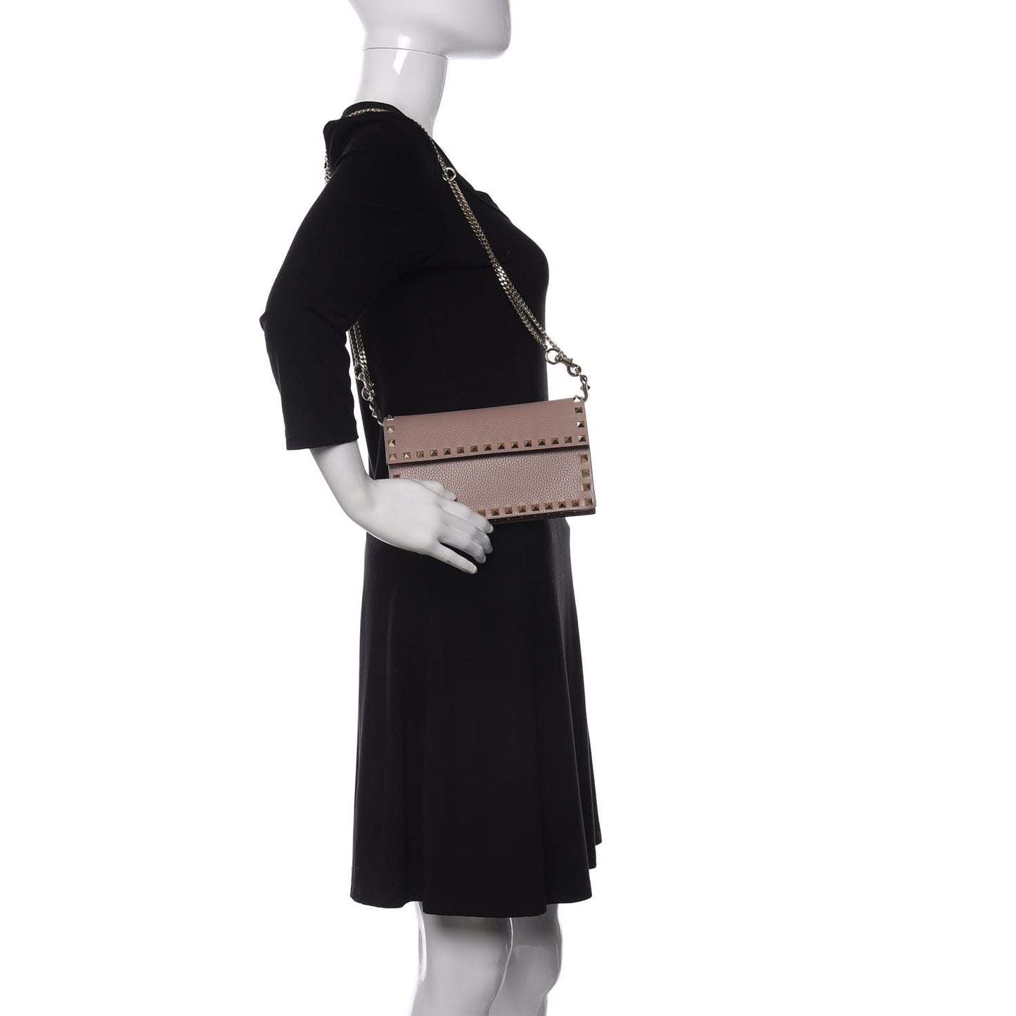 Pebbled Calfskin Rockstud Flap Wallet On Chain Poudre
