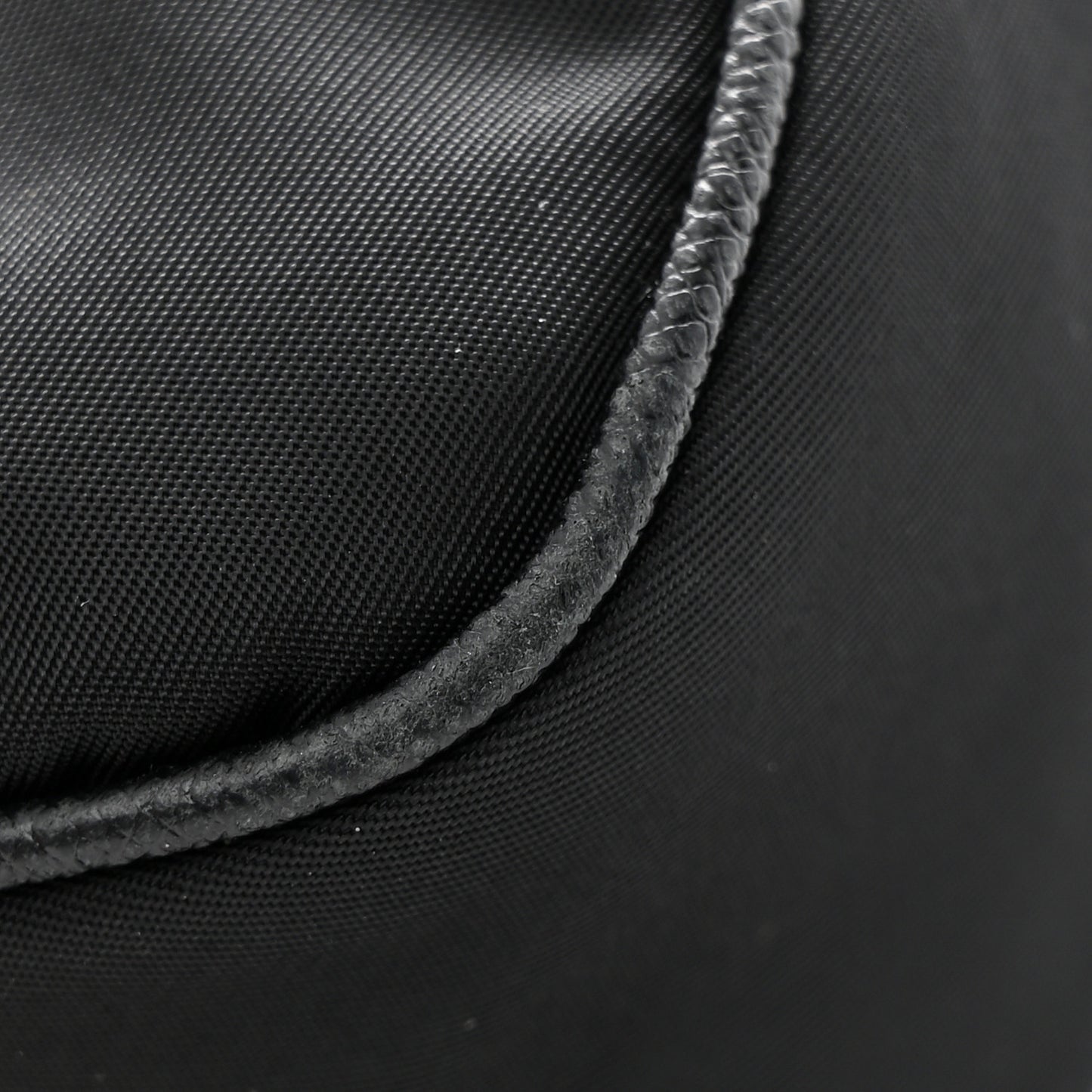 Re-Nylon Saffiano Re-Edition 2005 Shoulder Bag Black