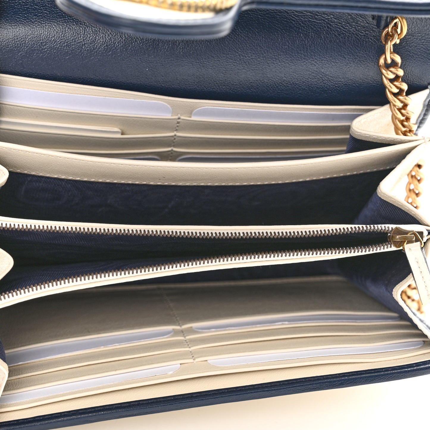 Vintage Effect Calfskin Matelasse Diagonal Torchon GG Marmont Chain Wallet Mystic White Blue Agata