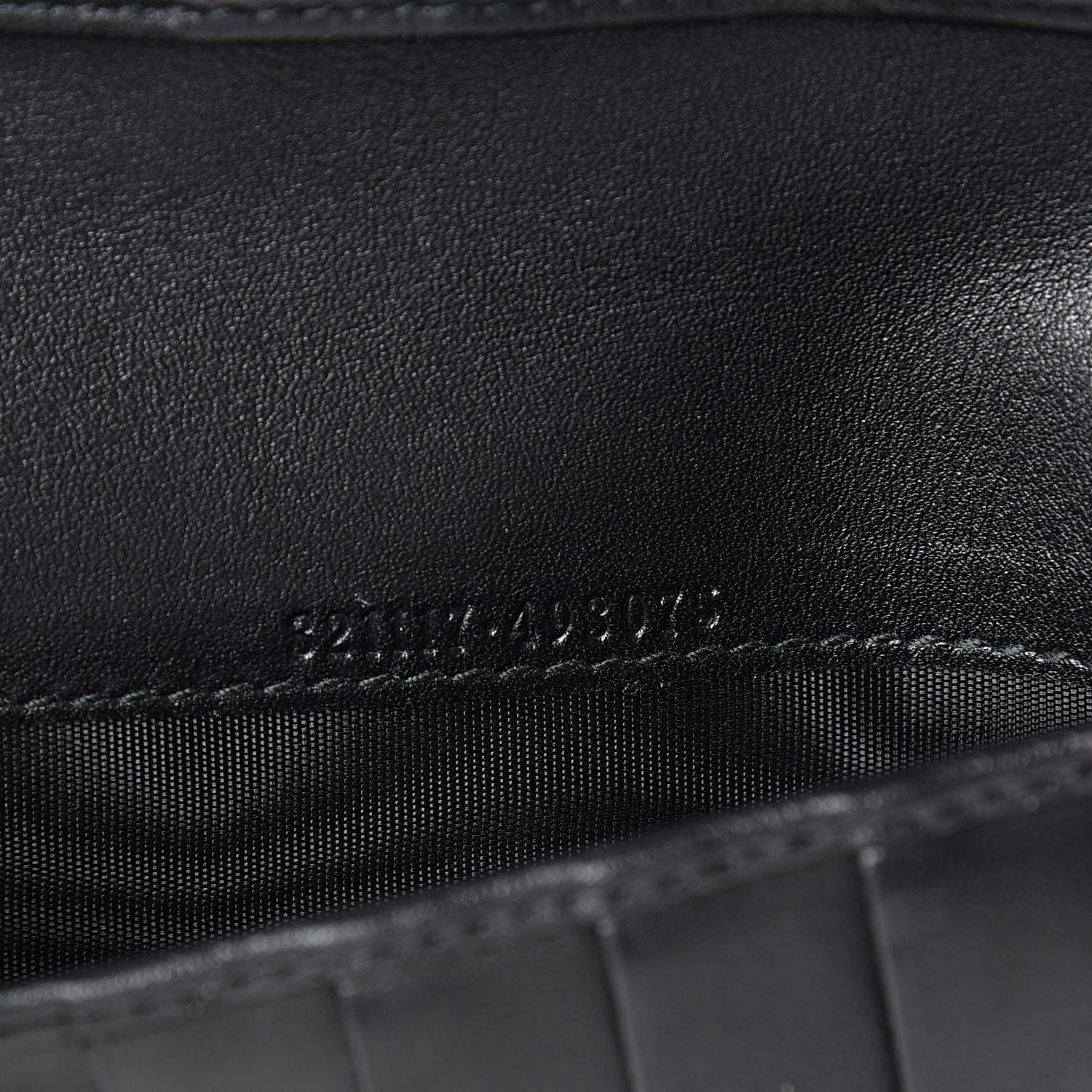 Gucci Guccissima Zip Around Travel Wallet Black 7 of 11