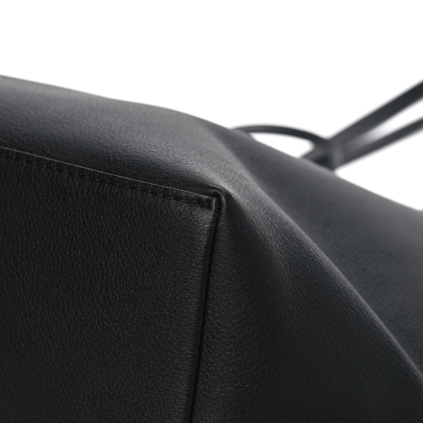 Calfskin Lockme Go Tote Black
