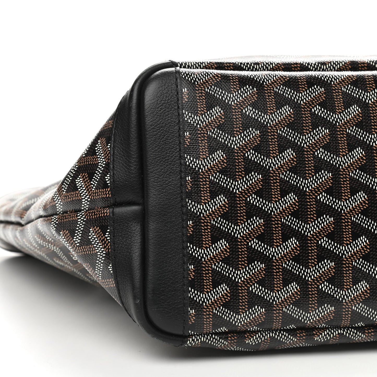 Goyardine Artois PM Black