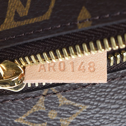 Louis Vuitton Monogram Pochette Metis 9 of 9