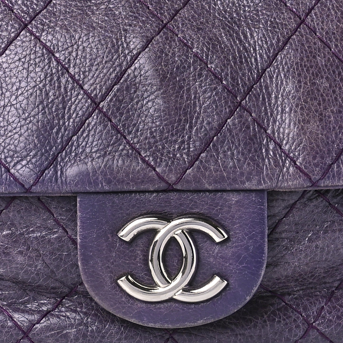 Glazed Calfskin Stitched On The Road Flap Purple