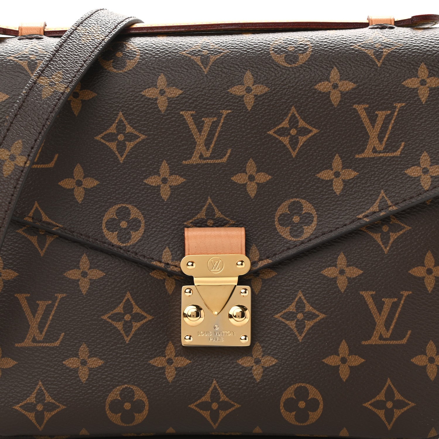 Louis Vuitton Monogram Pochette Metis 7 of 9