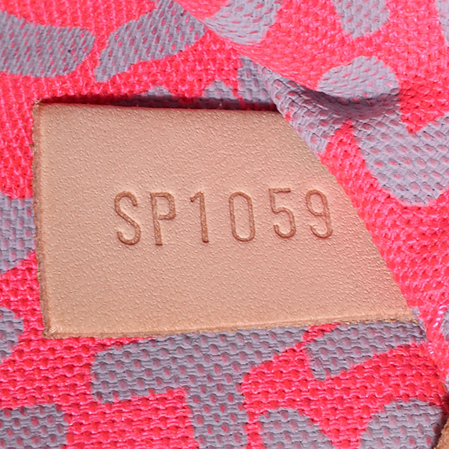 Louis Vuitton Monogram Graffiti Neverfull GM Fuchsia 7 of 7