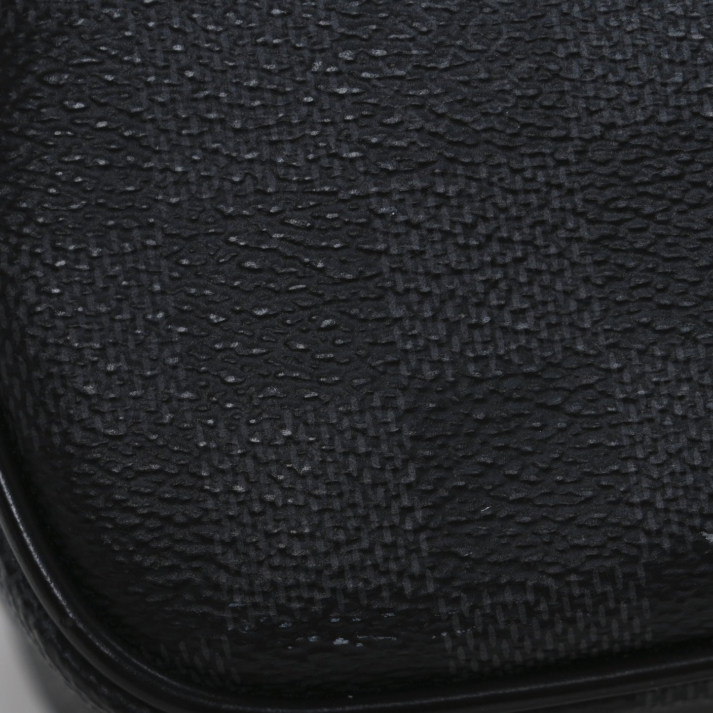 Damier Graphite Toilet Pouch GM