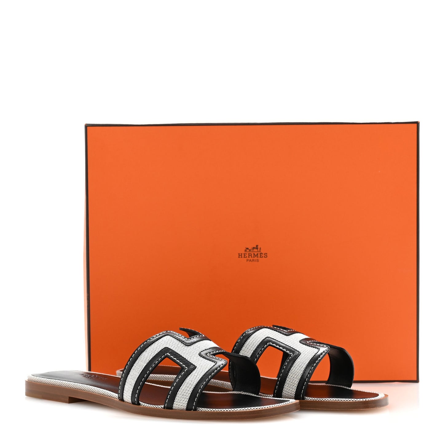 Canvas Calfskin Oran Sandals 38 Prunoir Black