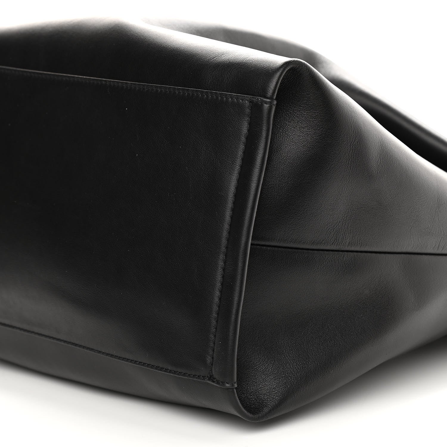 Chloe Calfskin Judy East West Tote Black 10 of 12