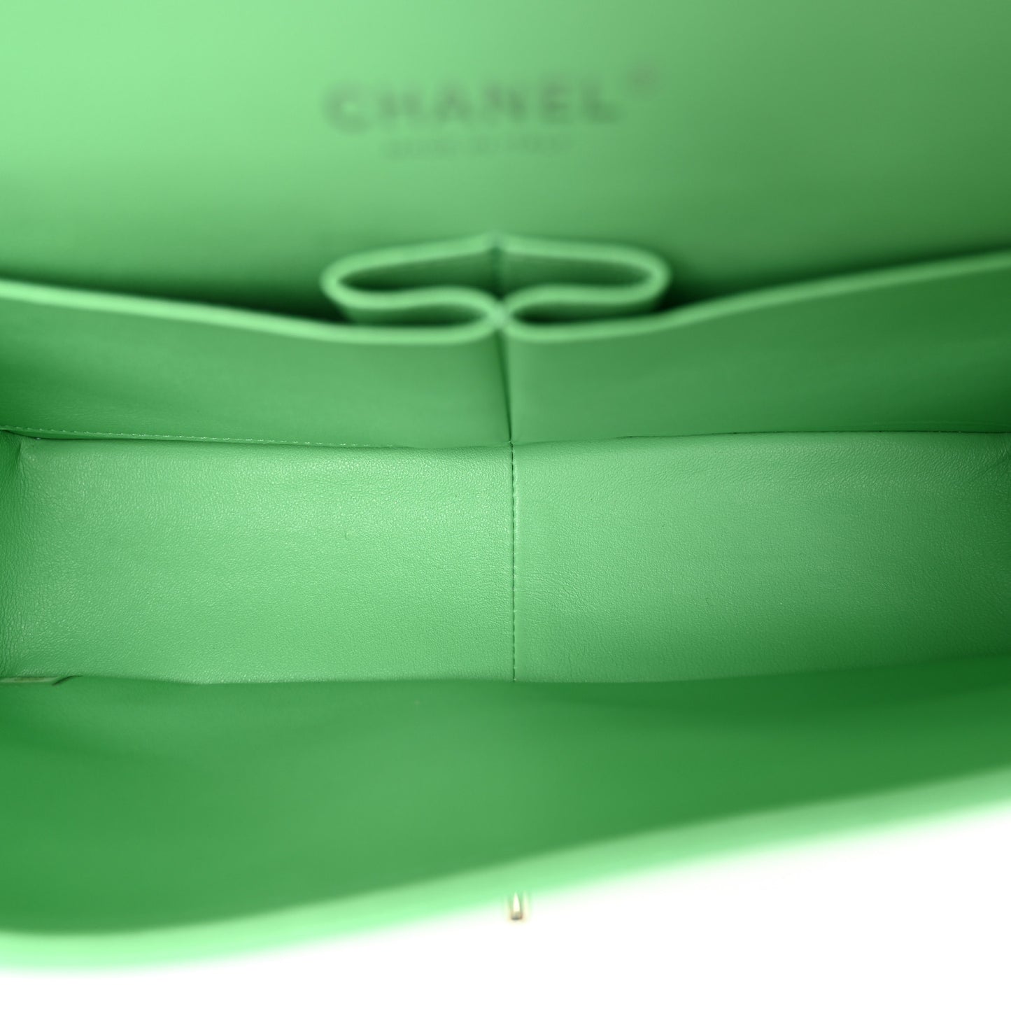 Caviar Chevron Quilted Jumbo Double Flap Green