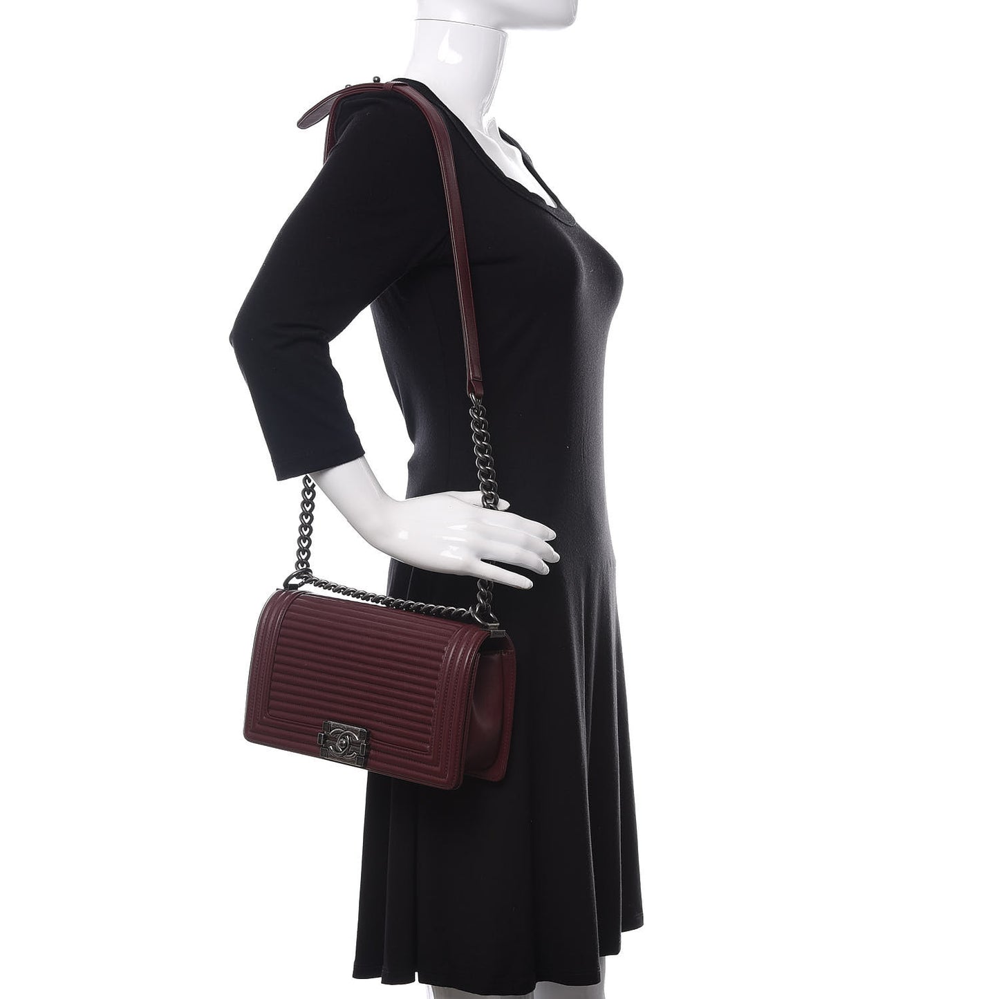 Calfskin Horizontal Quilted Medium Boy Flap Burgundy