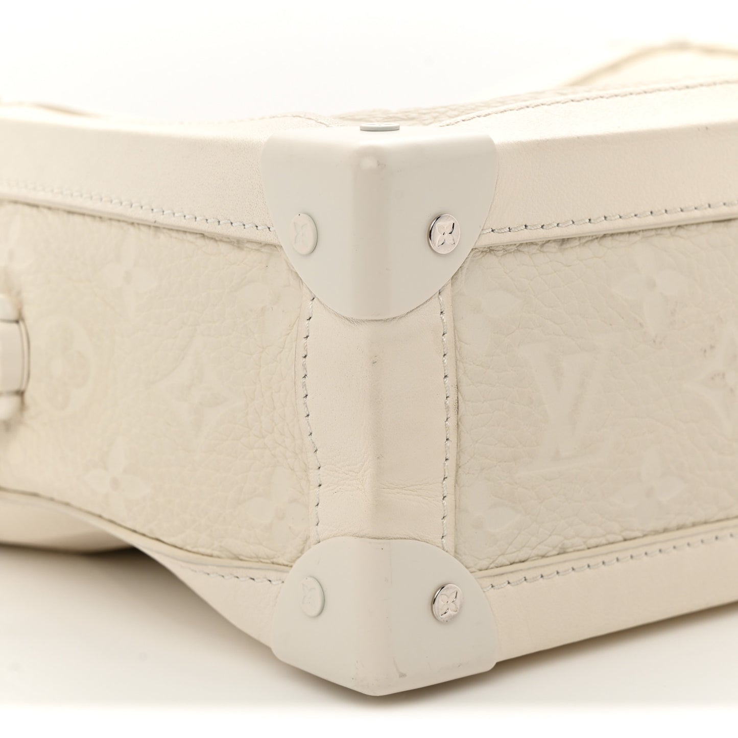 Taurillon Monogram Solar Ray Soft Trunk Powder White Powder White