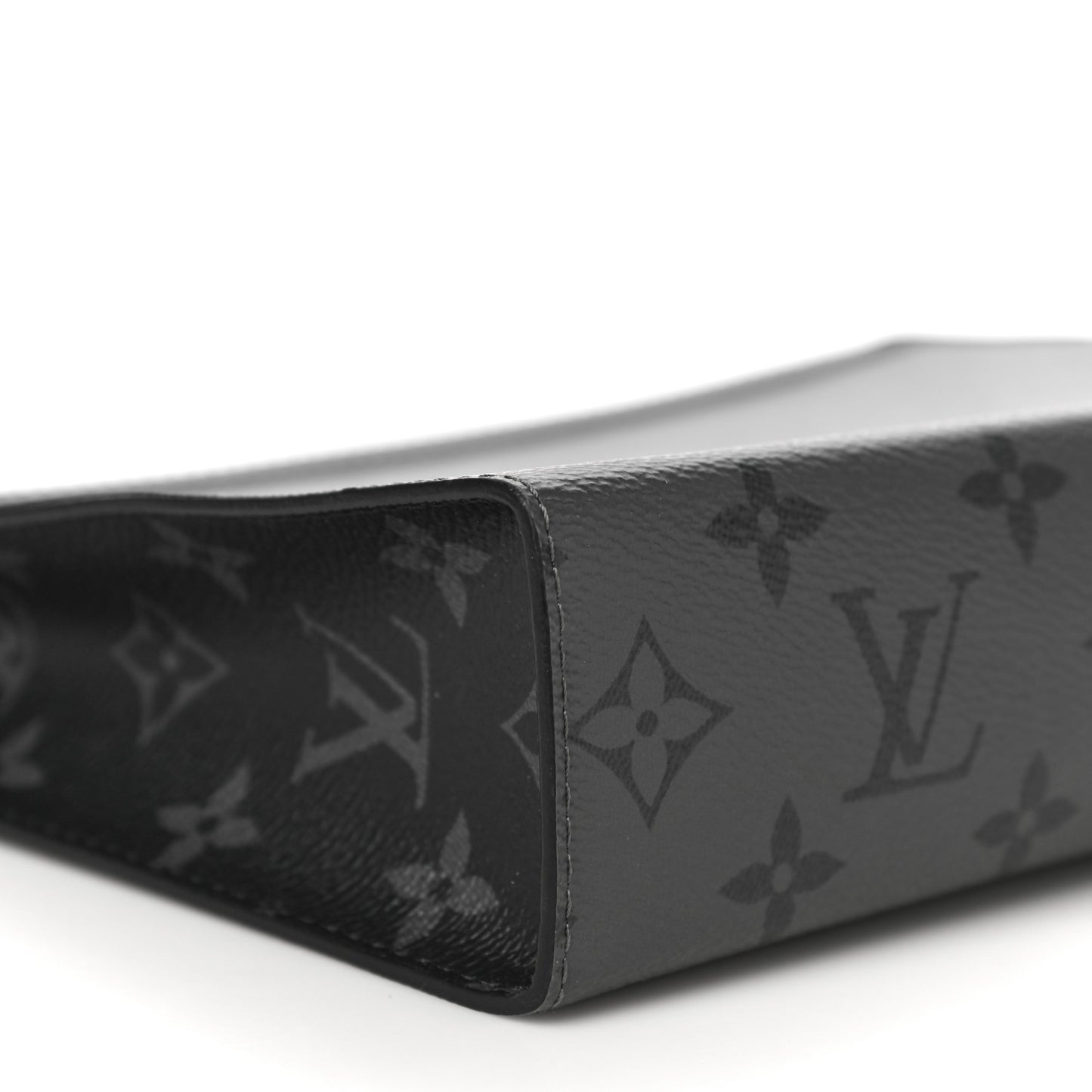 Monogram Eclipse Reverse Pochette Voyage MM