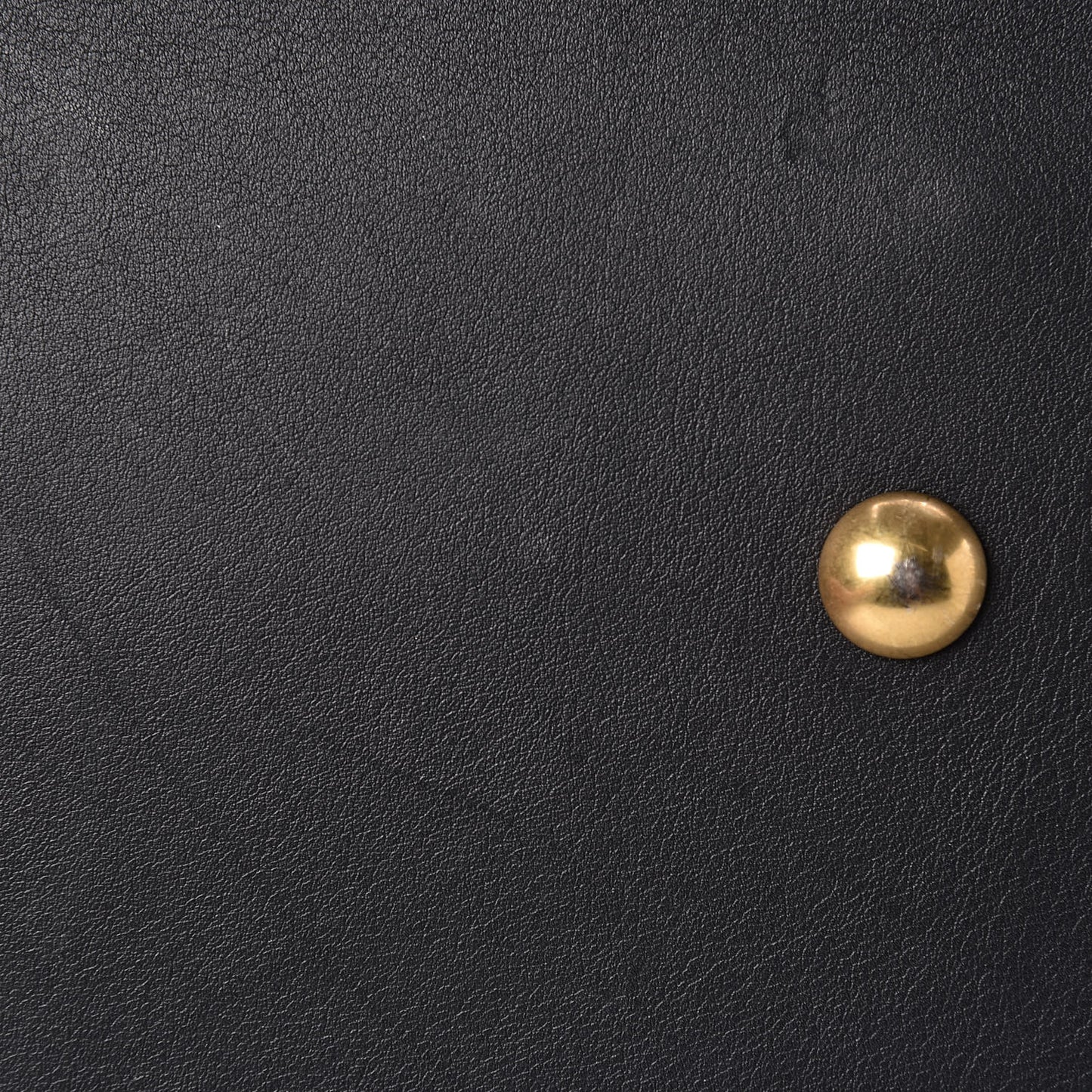 Calfskin Medium Classic Y Cabas Black