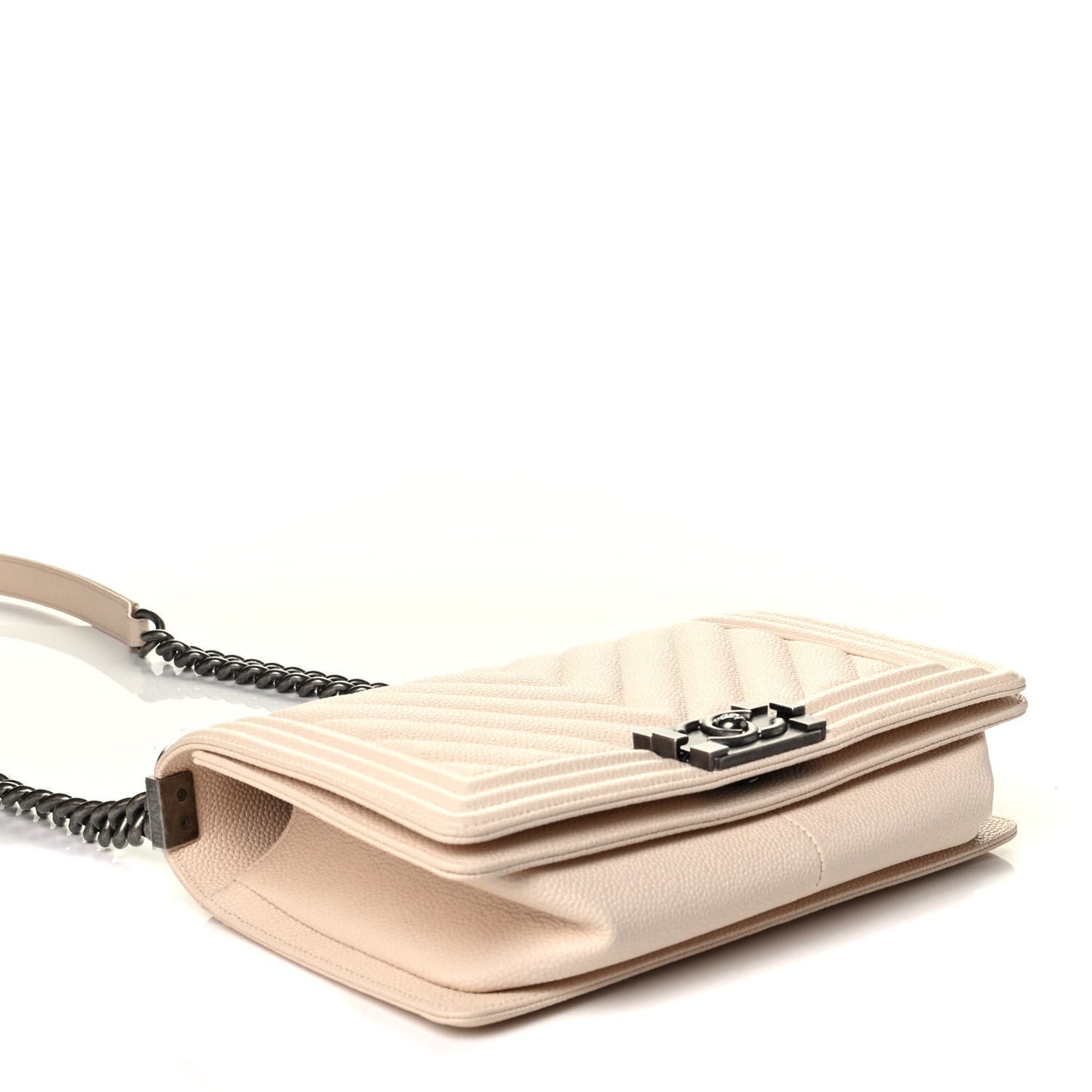 Caviar Chevron Quilted Medium Boy Flap Light Beige