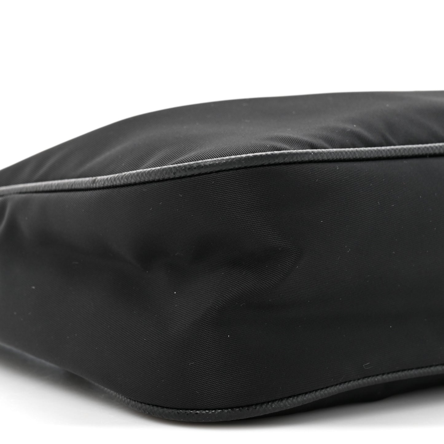 Re-Nylon Saffiano Re-Edition 2005 Shoulder Bag Black