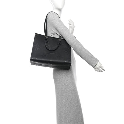 Louis Vuitton Empreinte Monogram Giant Onthego MM Black 2 of 11