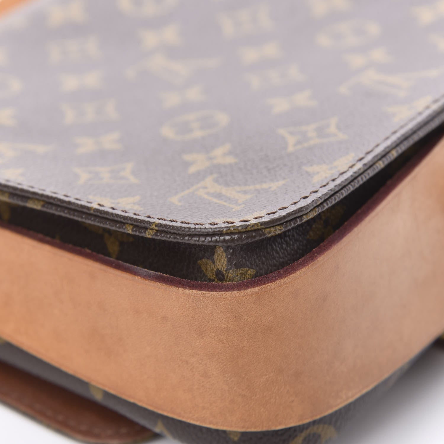 Louis Vuitton Monogram Cartouchiere 22 12 of 14