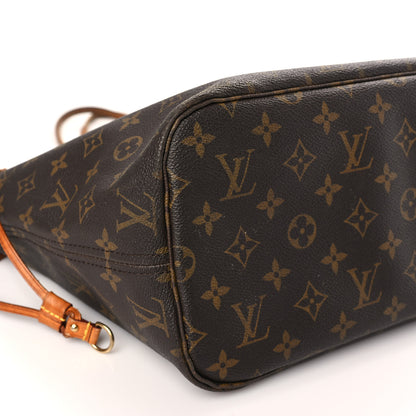 Louis Vuitton Monogram Neverfull MM 7 of 10