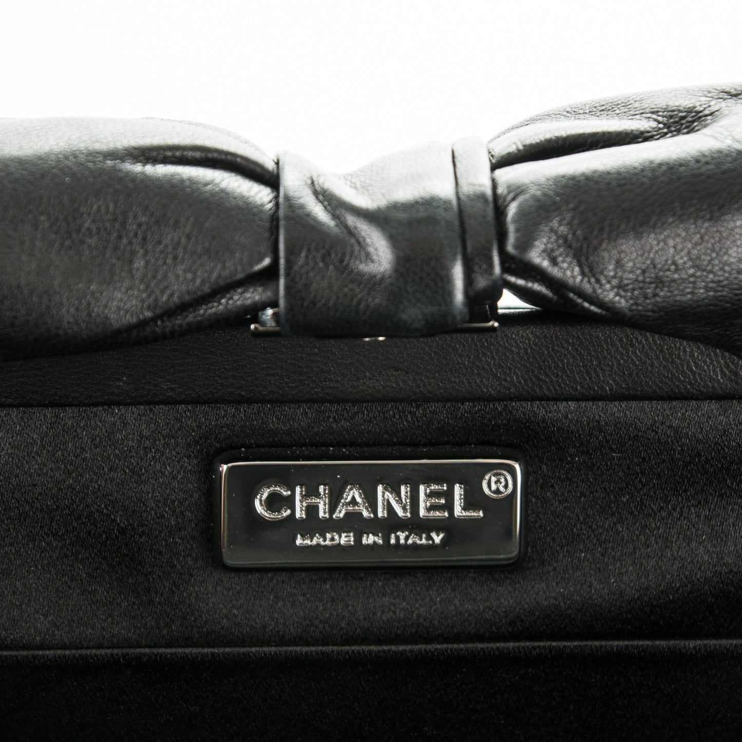 Lambskin Bow Clutch Black