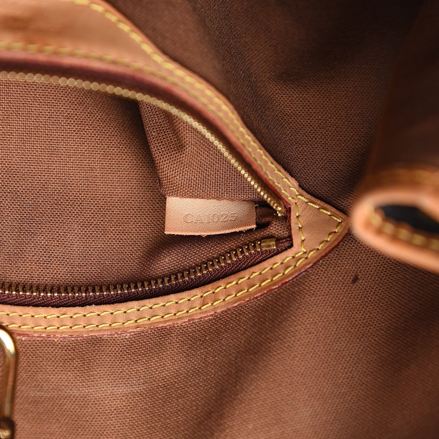 Louis Vuitton Monogram Batignolles Horizontal 7 of 20