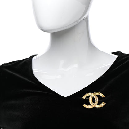 Chanel Metal Striped CC Brooch Gold 2 of 5