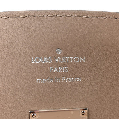 Louis Vuitton Veau Nuage Milla MM Tourterelle 7 of 11