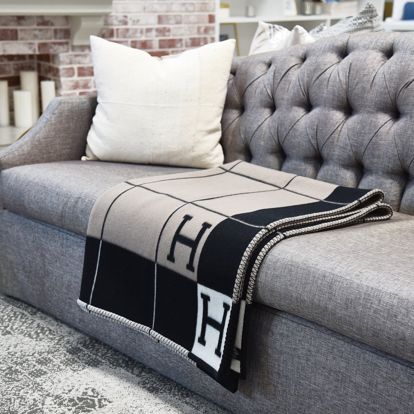 Wool Cashmere Avalon III Blanket Ecru Black
