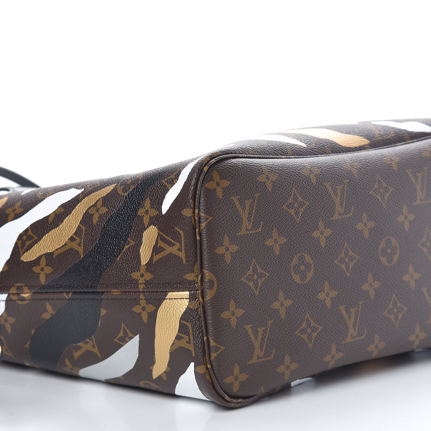 Louis Vuitton X LOL Monogram Neverfull MM Gold Silver 8 of 11