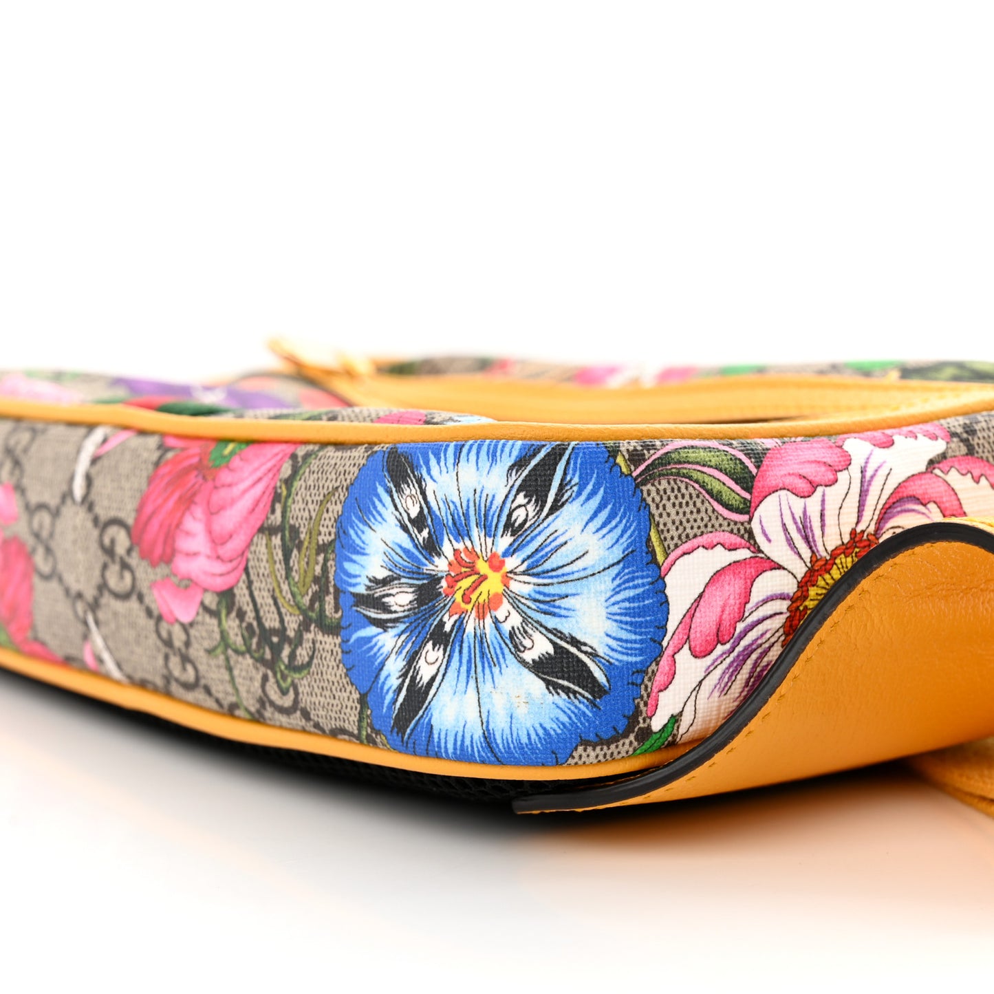 GG Supreme Monogram Flora Medium Ophidia Belt Bag Beige Multicolor Crop