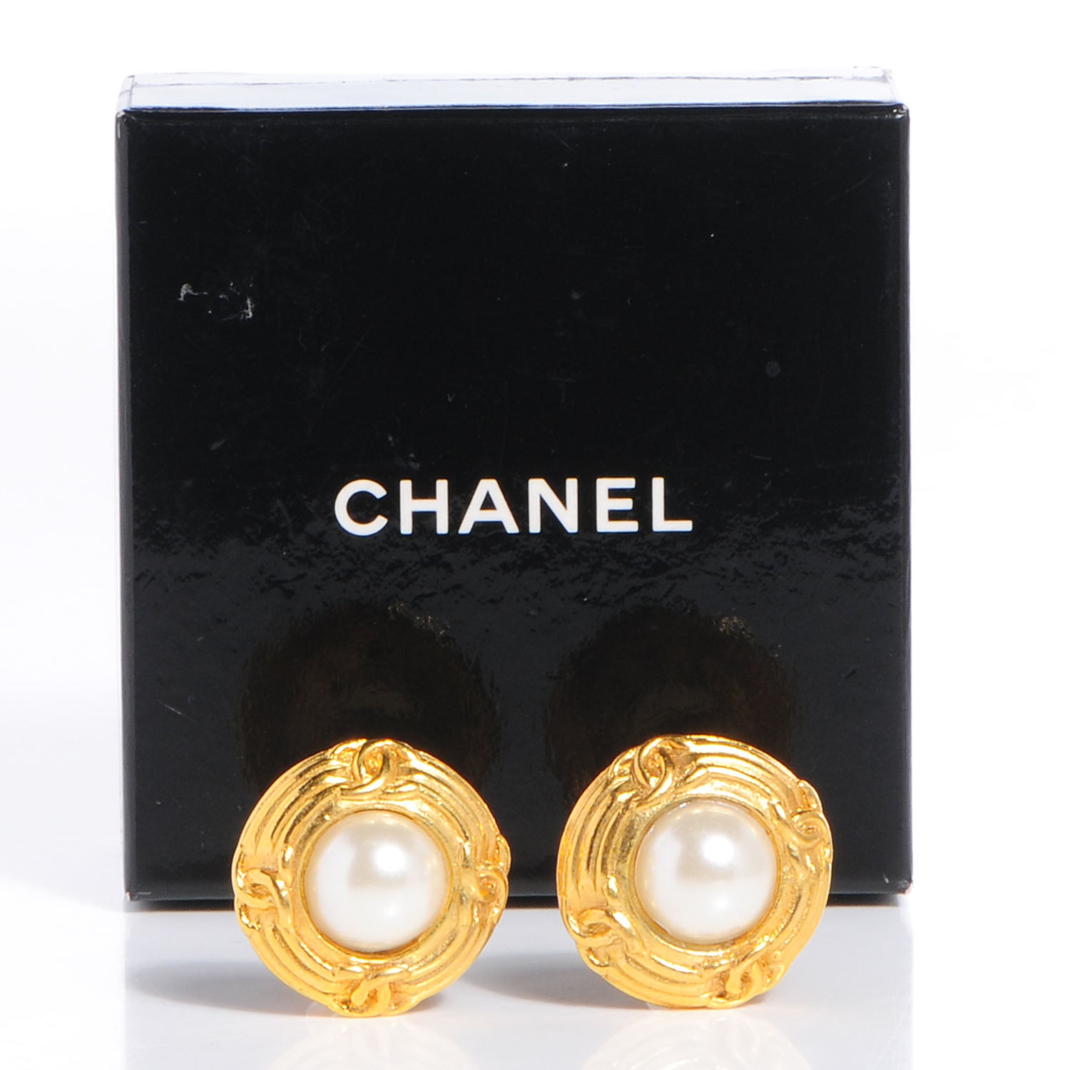 Chanel Pearl CC Clip On Earrings Gold 5 of 5