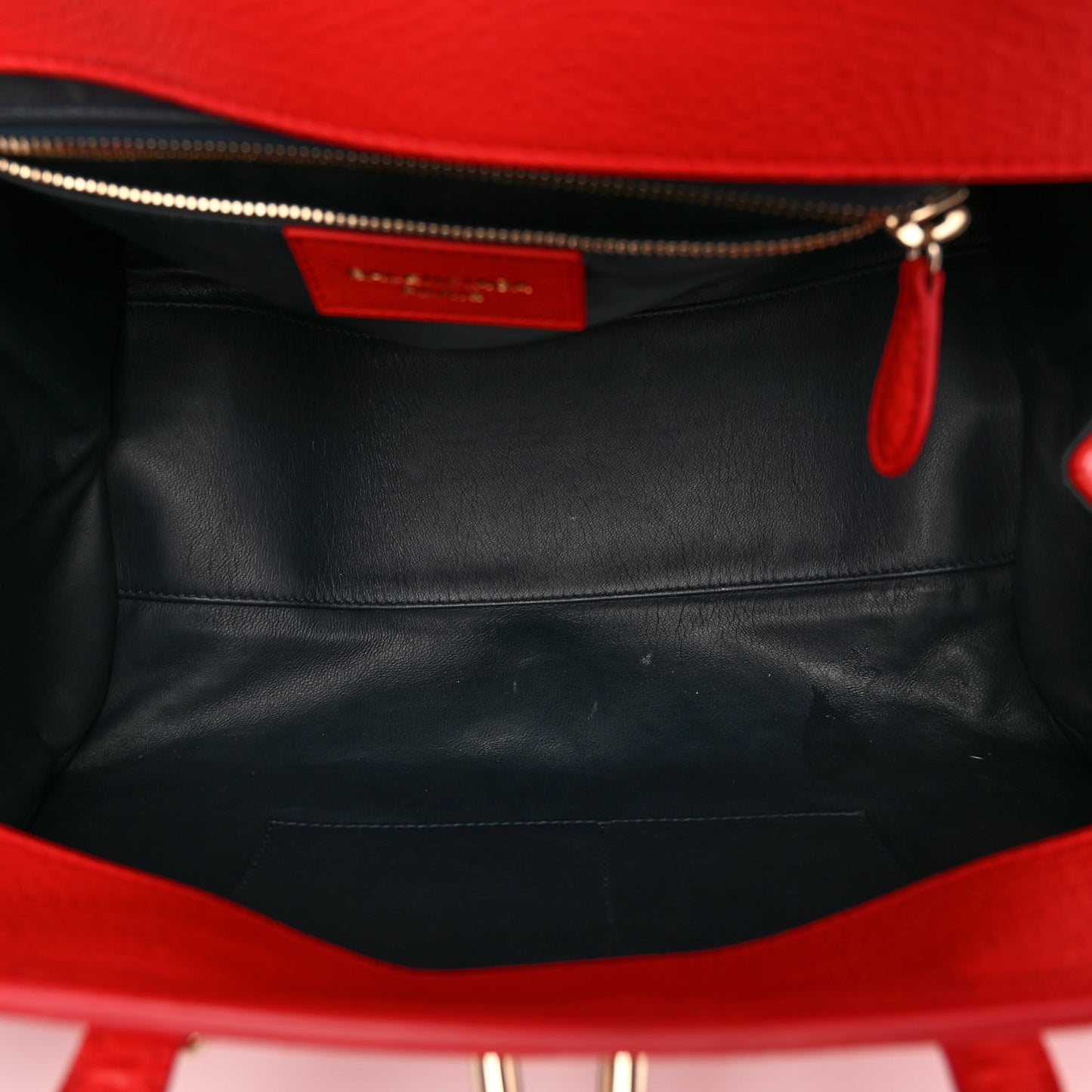 Grained Calfskin M Tube Round Tote Rouge Coquelicot