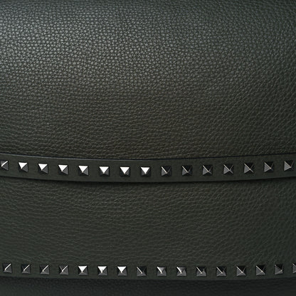 Valentino Garavani Pebbled Calfskin Rockstud Messenger Green 7 of 9