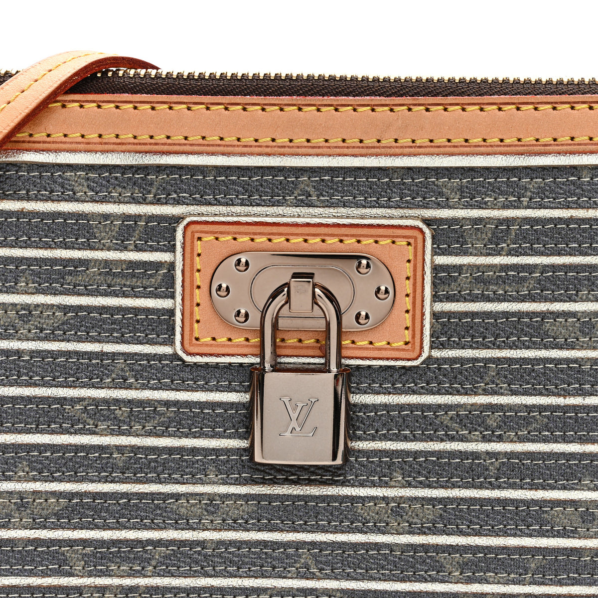 Louis Vuitton Monogram Eden Zoe Pochette Peach 7 of 9