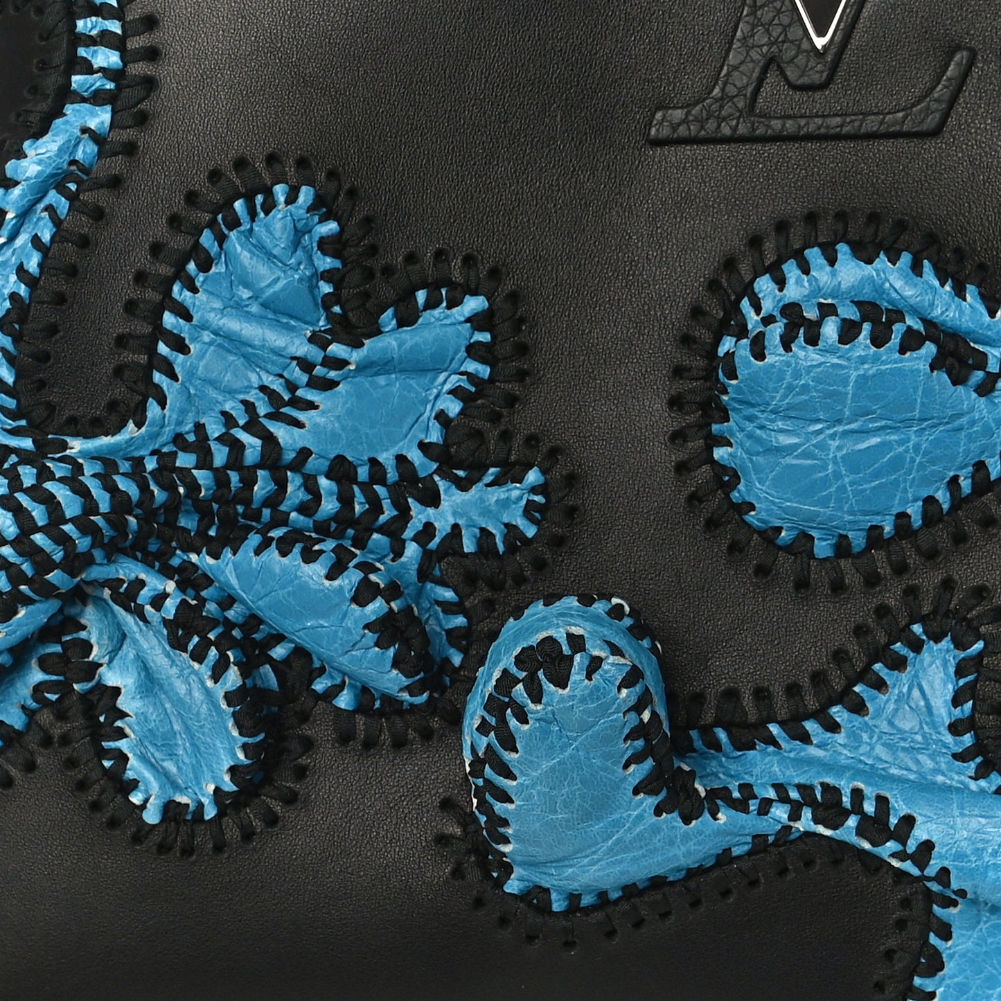 Calfskin Lambskin Artycapucines Nicholas Hlobo PM Black