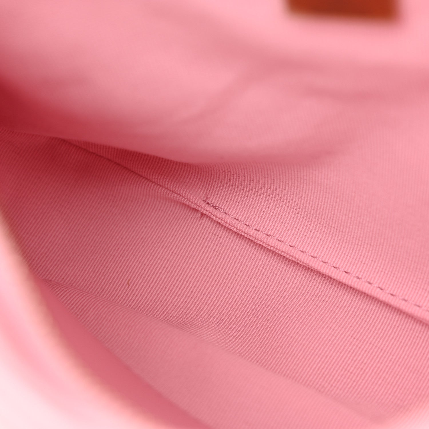 Chanel Lambskin Quilted CC Links Hobo Light Pink 11 of 11