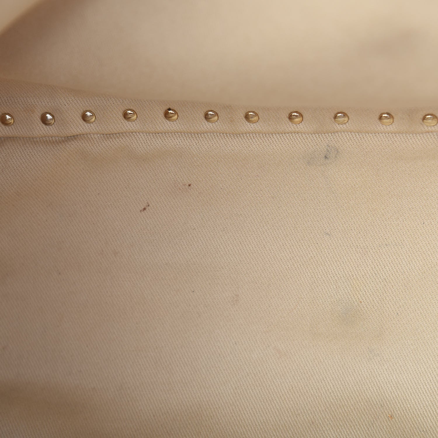 Valentino Garavani Vitello Medium Rockstud Tote Camel 9 of 16