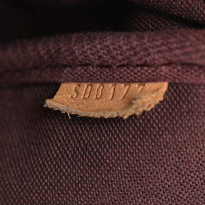 Louis Vuitton Monogram Favorite MM 7 of 11