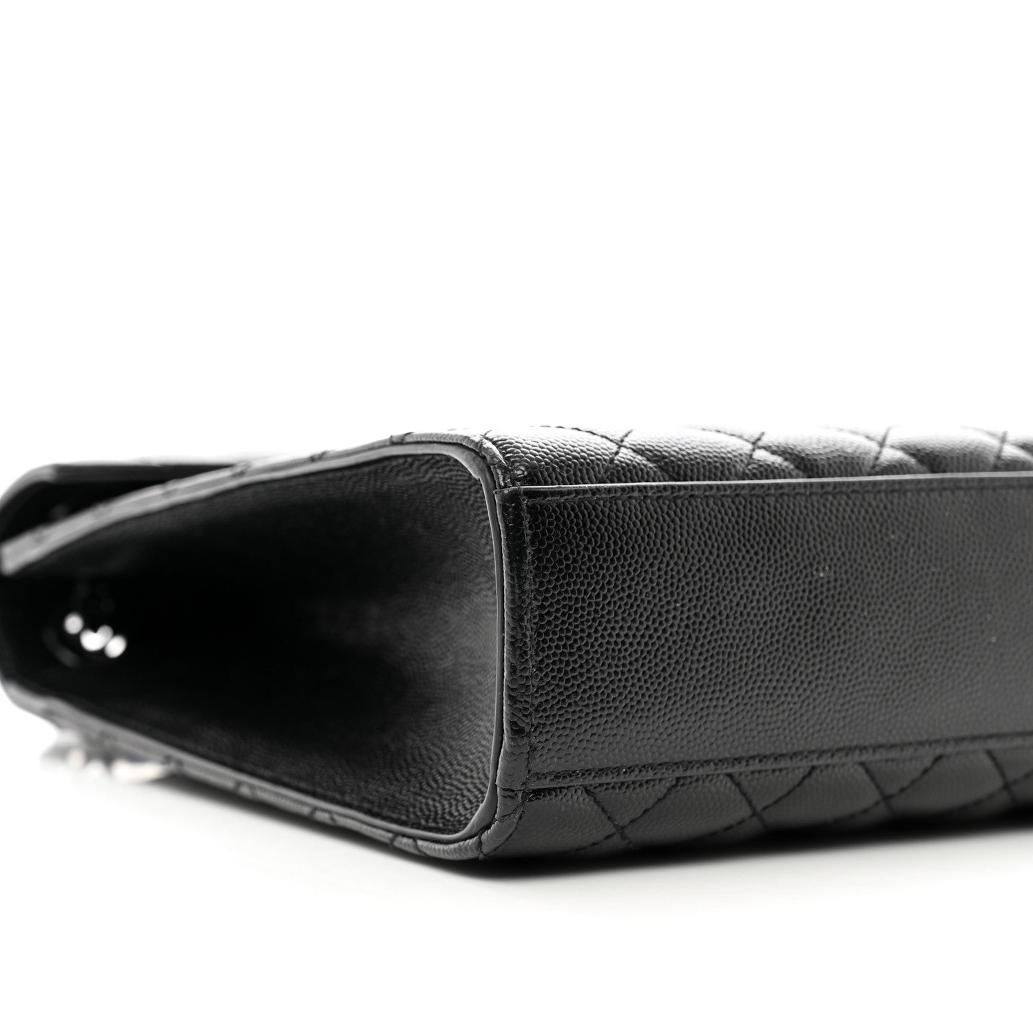 Saint Laurent Grain De Poudre Textured Mixed Matelasse Large Triquilt Monogram Monochrome Satchel Black 9 of 11