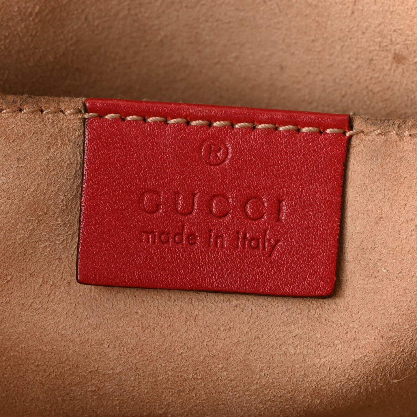 Calfskin Matelasse Small GG Marmont Chain Shoulder Bag Hibiscus Red