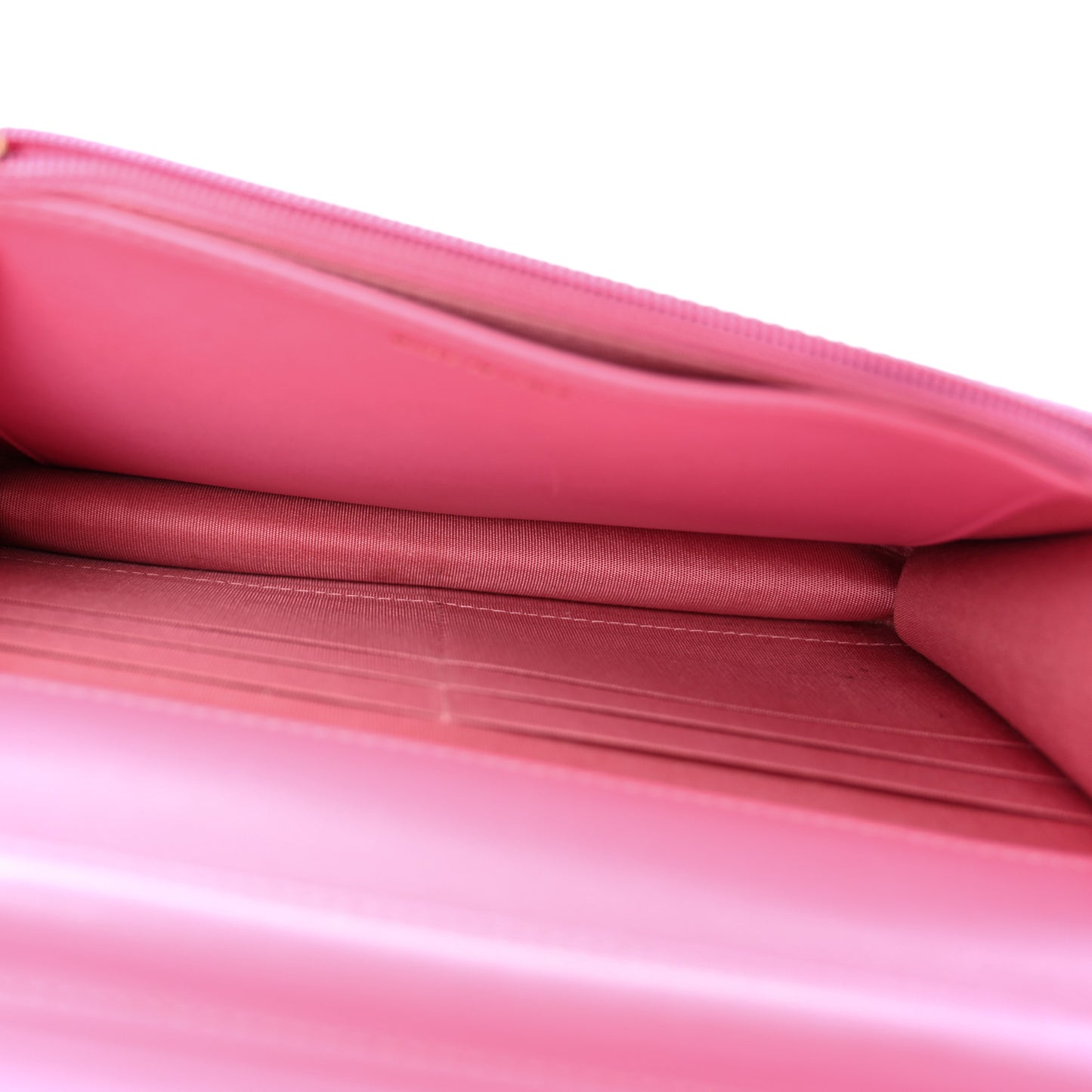 Caviar Quilted Boy Wallet On Chain WOC Pink