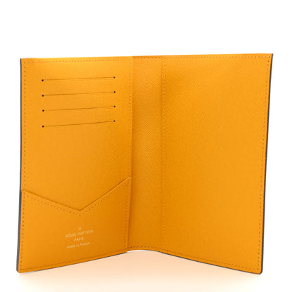 Louis Vuitton Monogram 2022 Christmas Animation New York Soho Passport Cover Yellow 5 of 6