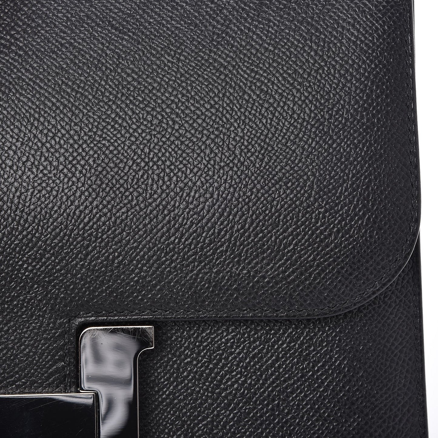Epsom Constance 24 Black