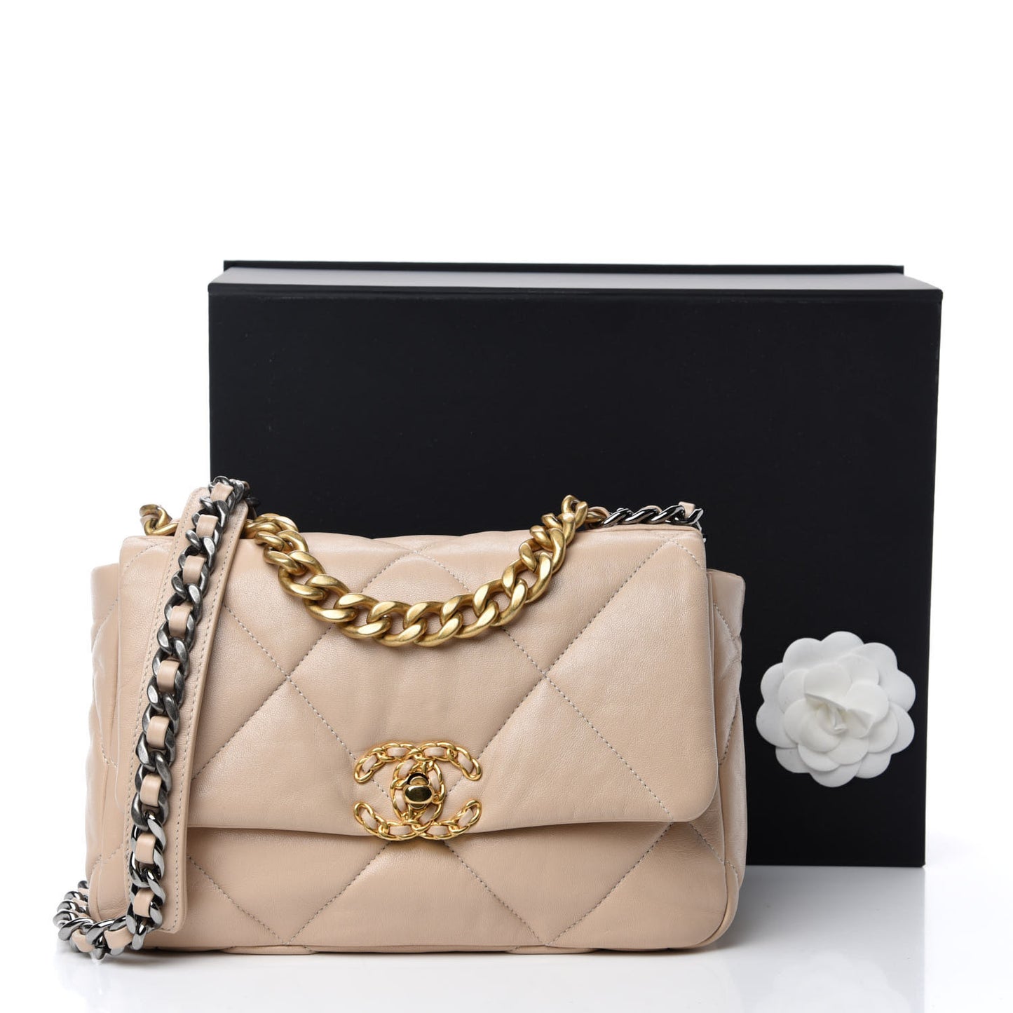 Lambskin Quilted Medium 19 Flap Beige