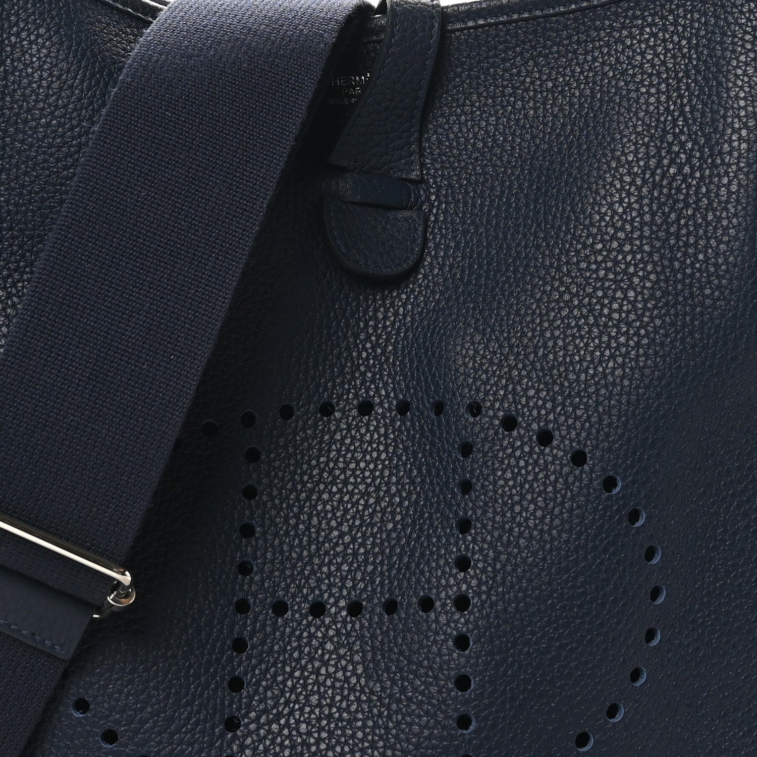 Hermes Taurillon Clemence Evelyne III PM Bleu Nuit 8 of 10