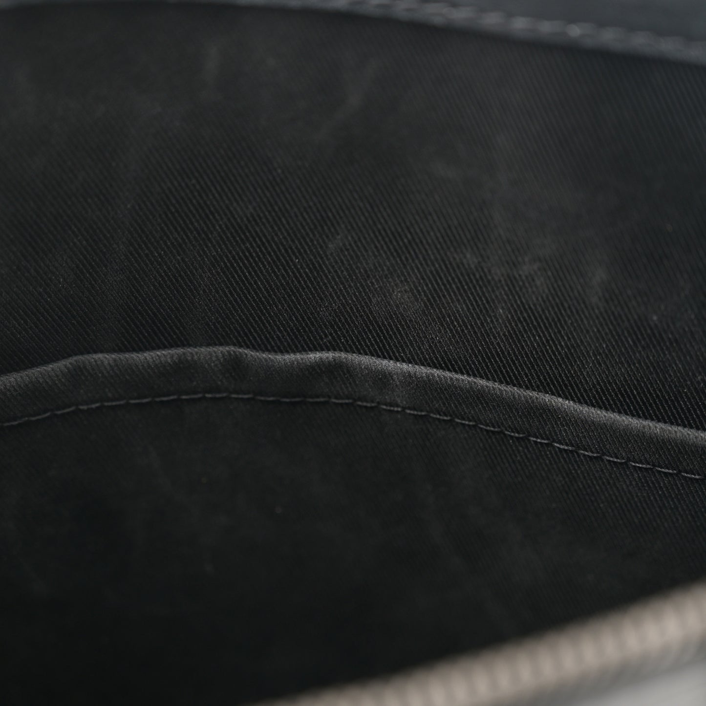 Monogram Eclipse Sac Plat Cross