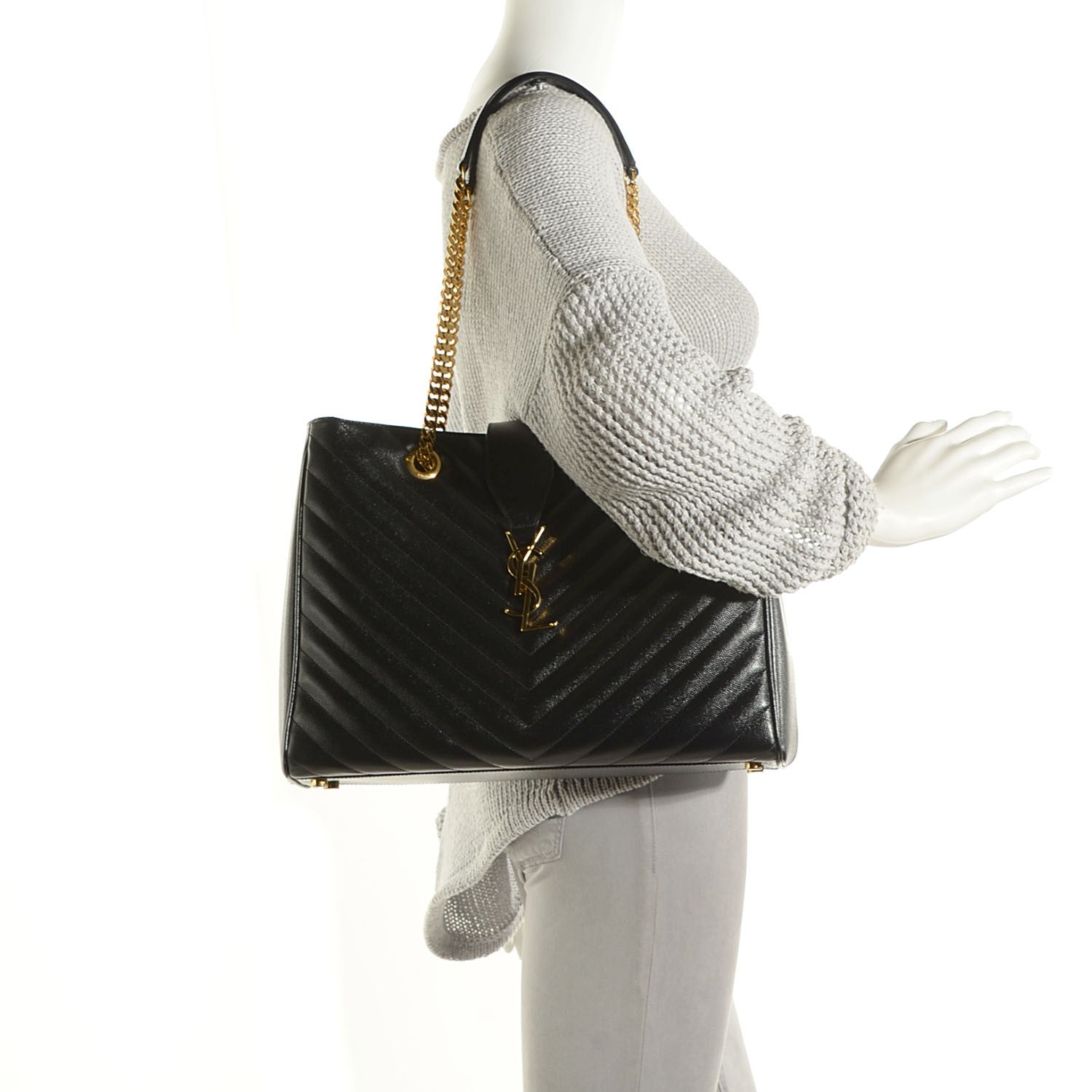 Saint Laurent Grain De Poudre Matelasse Chevron Monogram Shopping Bag Black 21 of 36
